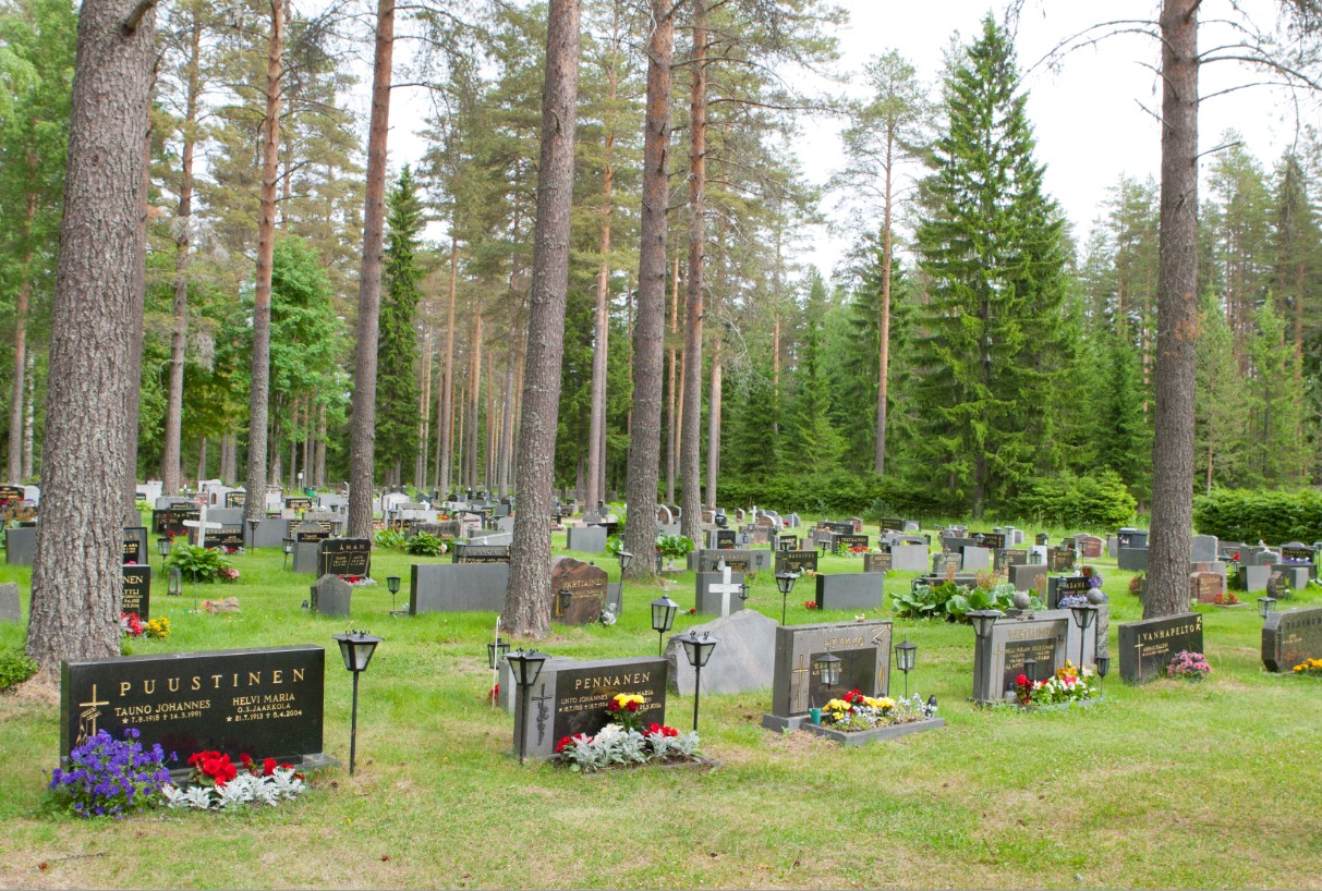 Rauhanmajan hautausmaa, Polvijärvi Rauhanmajan hautausmaan muistolehto